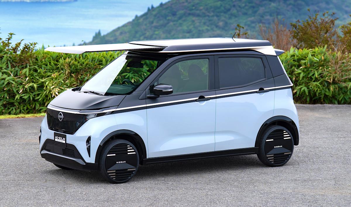 Nissan made a nifty solar panel system for its Sakura EV
